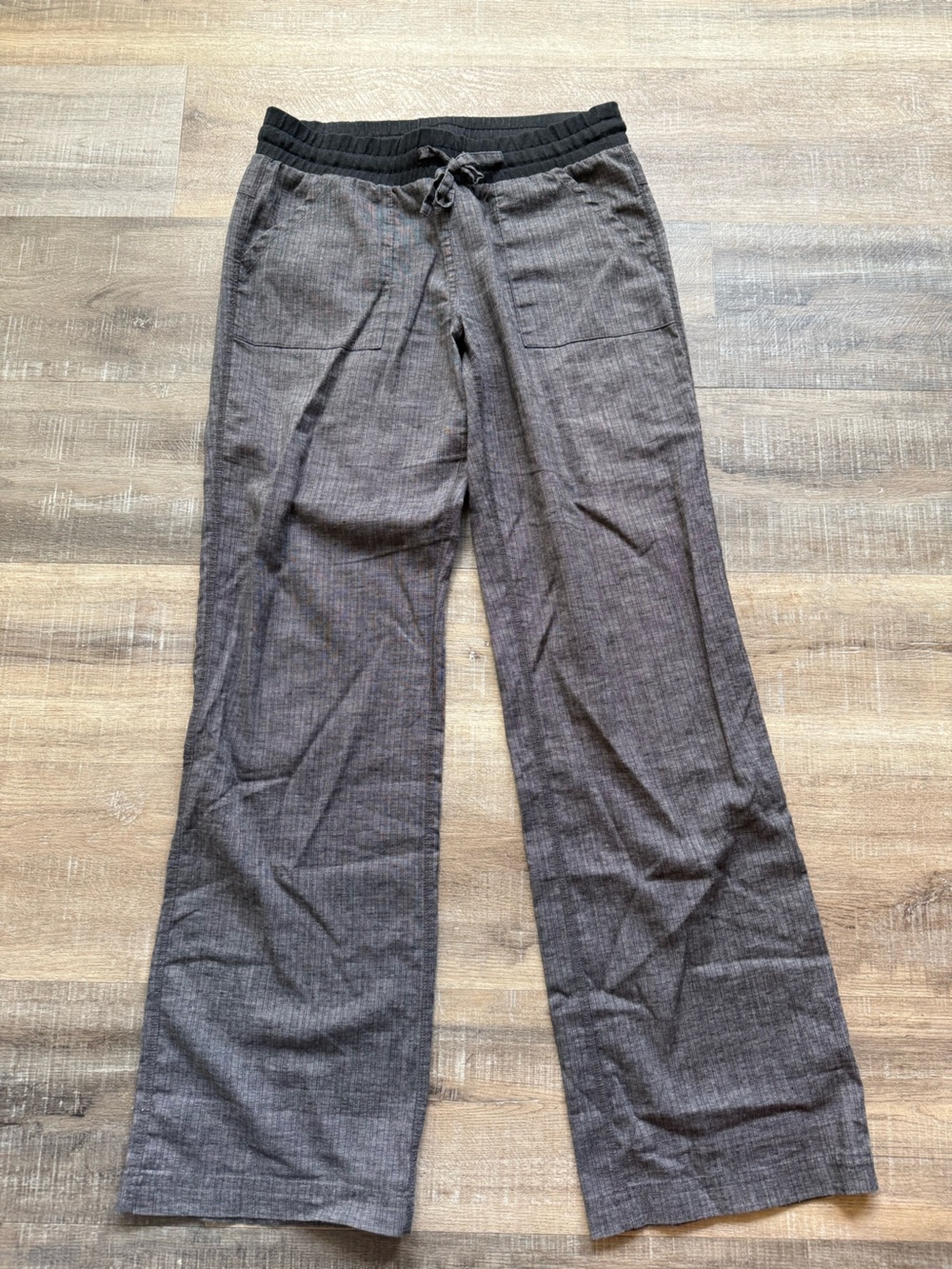 Prana Women’s Mantra Pant in Charcoal